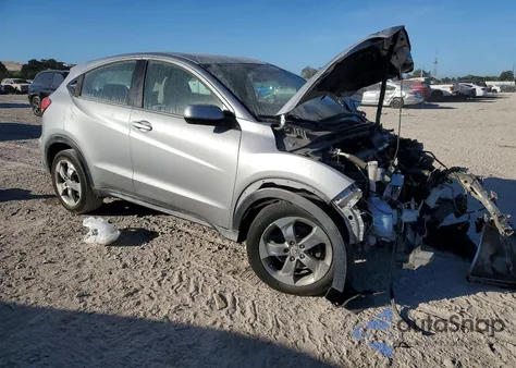 2018 Honda Hr-V Lx z USA, uszkodzony, nr VIN 3CZRU5H32JM705494